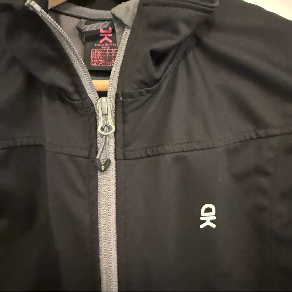 NWOT Little Donkey Andy Women's Lightweight Softshell Vest - Picture 3 of 6
